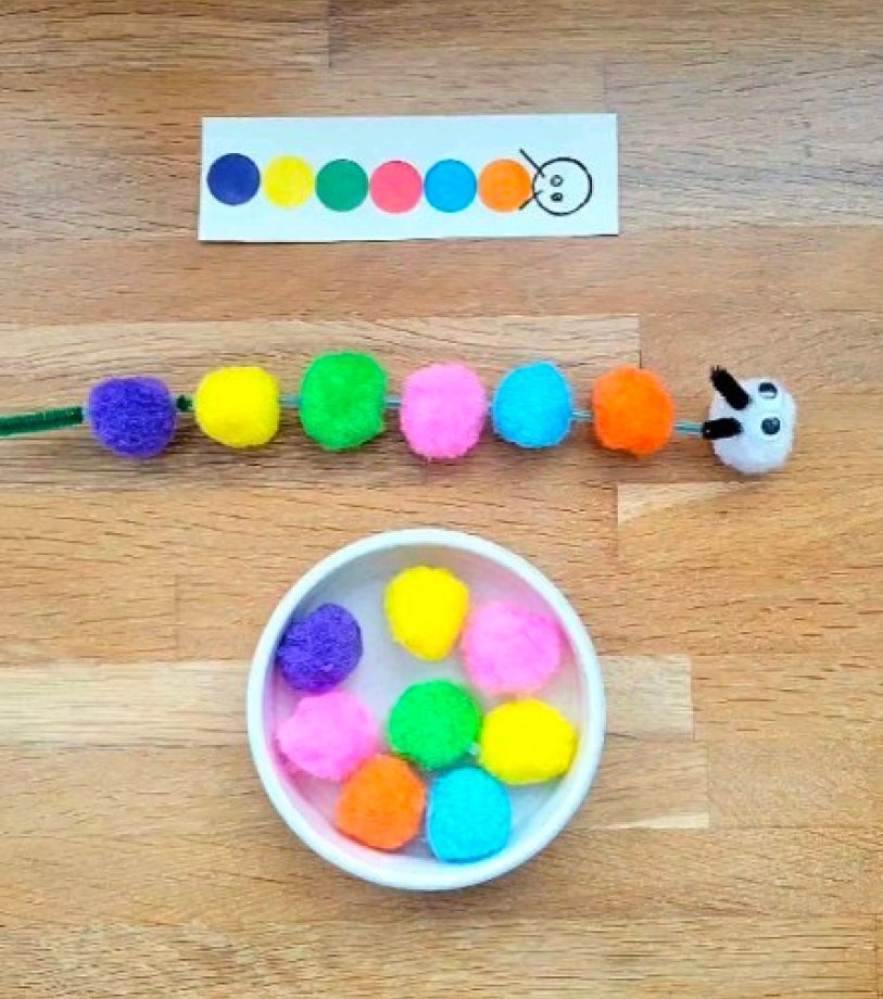 Guide d'activité Montessori : Fabriquer une chenille avec des pompons - Ma Rentrée Facile