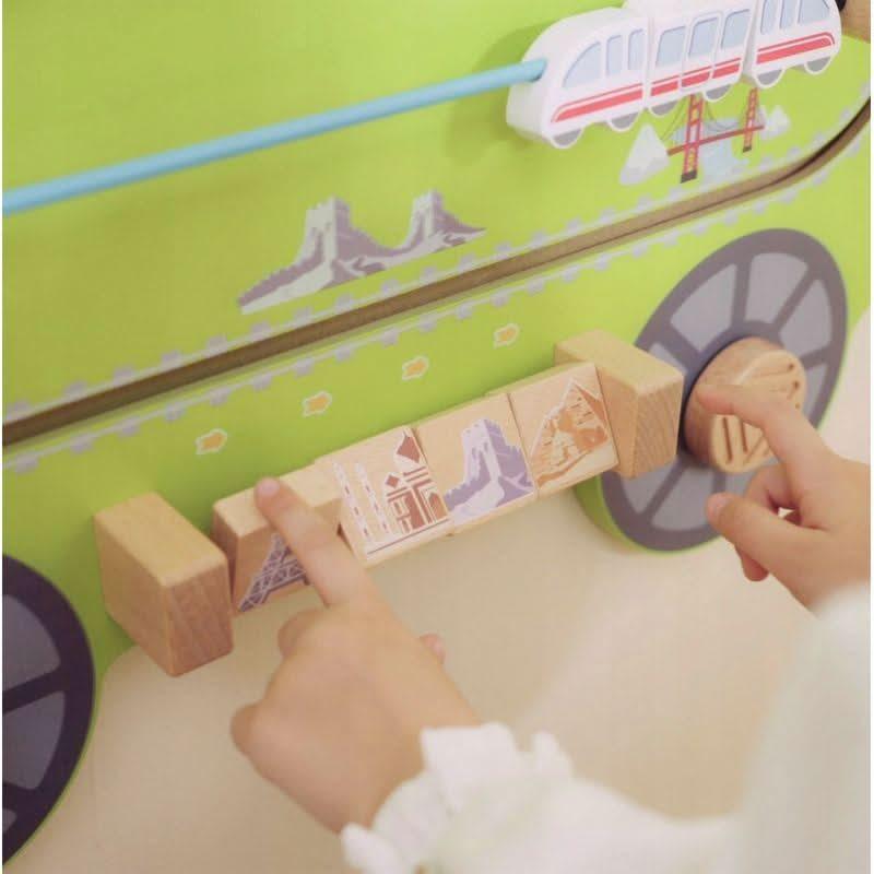 Grand panneaux d'activités mural, le train - Ma Rentrée Facile