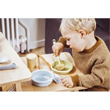 Batterie de cuisine en bioplastic, 12 pièces DANTOY - Ma Rentrée Facile