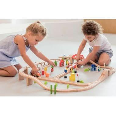 Grand circuit de train en bois 90 pièces - Ma Rentrée Facile
