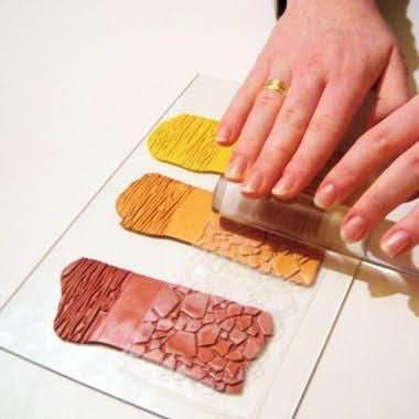 Lot de 10 plaques de texture assorties pour pâte Fimo - Ma Rentrée Facile