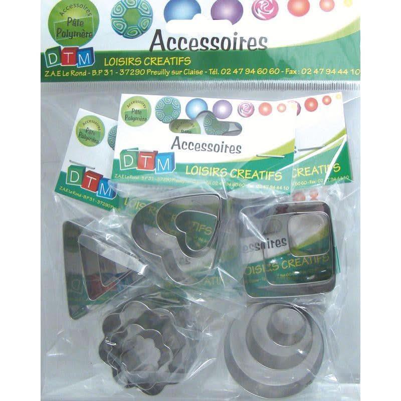 Lot de 15 emporte-pièces en métal assortis - Ma Rentrée Facile