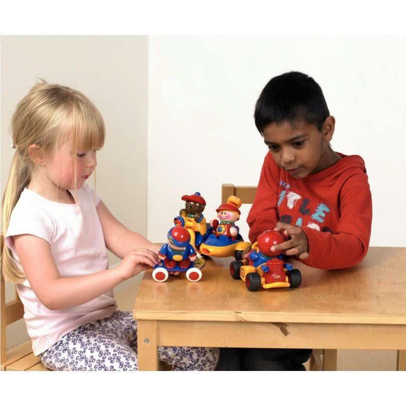 Lot de 3 véhicules et 4 personnages TOLO - Ma Rentrée Facile