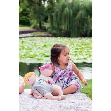 Poupée de chiffon bébé garçon Kye, 42 cm - Ma Rentrée Facile