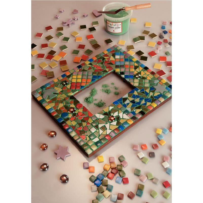 Seau de 1 litre de mosaïques 2x2 cm en pâte de verre panachés assortis - Ma Rentrée Facile