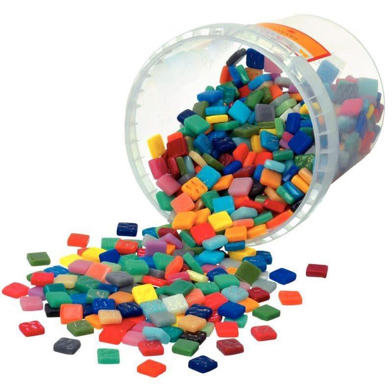 Seau de 1 litre de mosaïques smalt en pâte de verre, 1,2x1,2cm,10 couleurs assorties - Ma Rentrée Facile