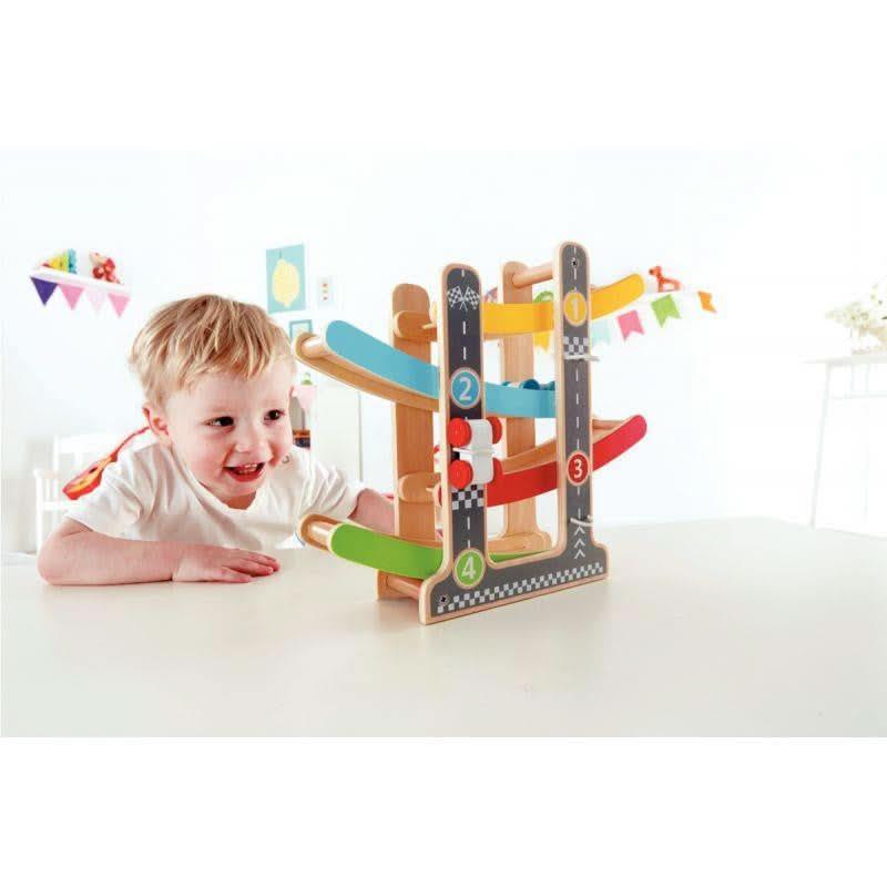 Toboggan à voitures en bois - Ma Rentrée Facile